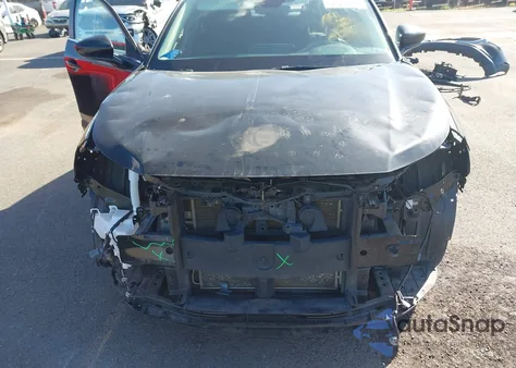 2021 Mazda Cx-30 2.5 S z USA, uszkodzony, nr VIN 3MVDMAAL0MM226917